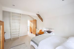 Photo 19- click for photo gallery